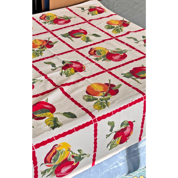 Vintage 50s Red & Yellow Apple Tablecloth 36"x 26" - Picture 1 of 15